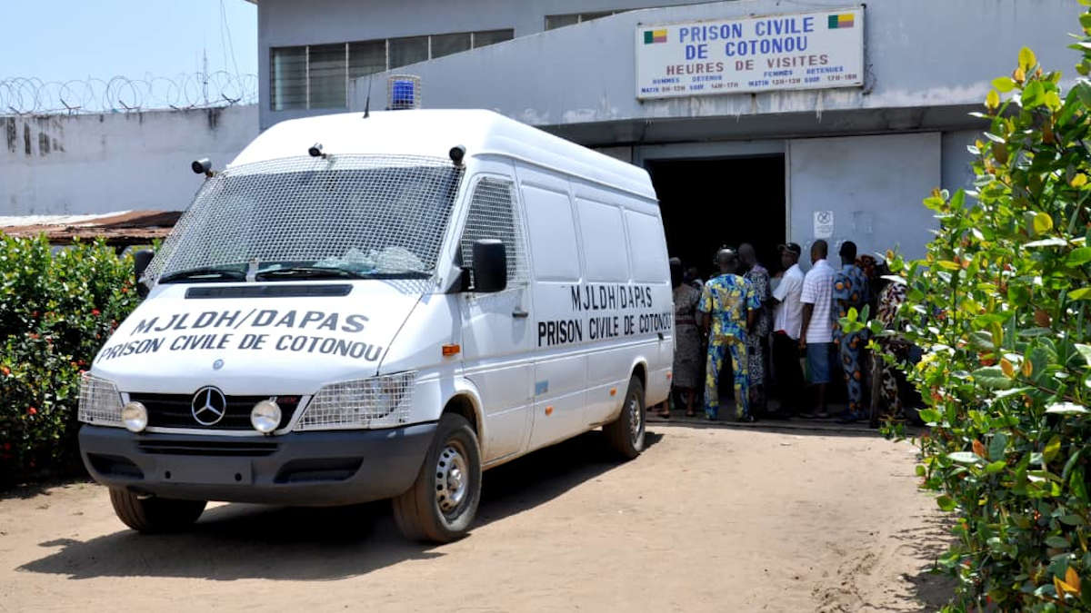 Amnesty International demande une enquête sur les décès à la prison de Cotonou